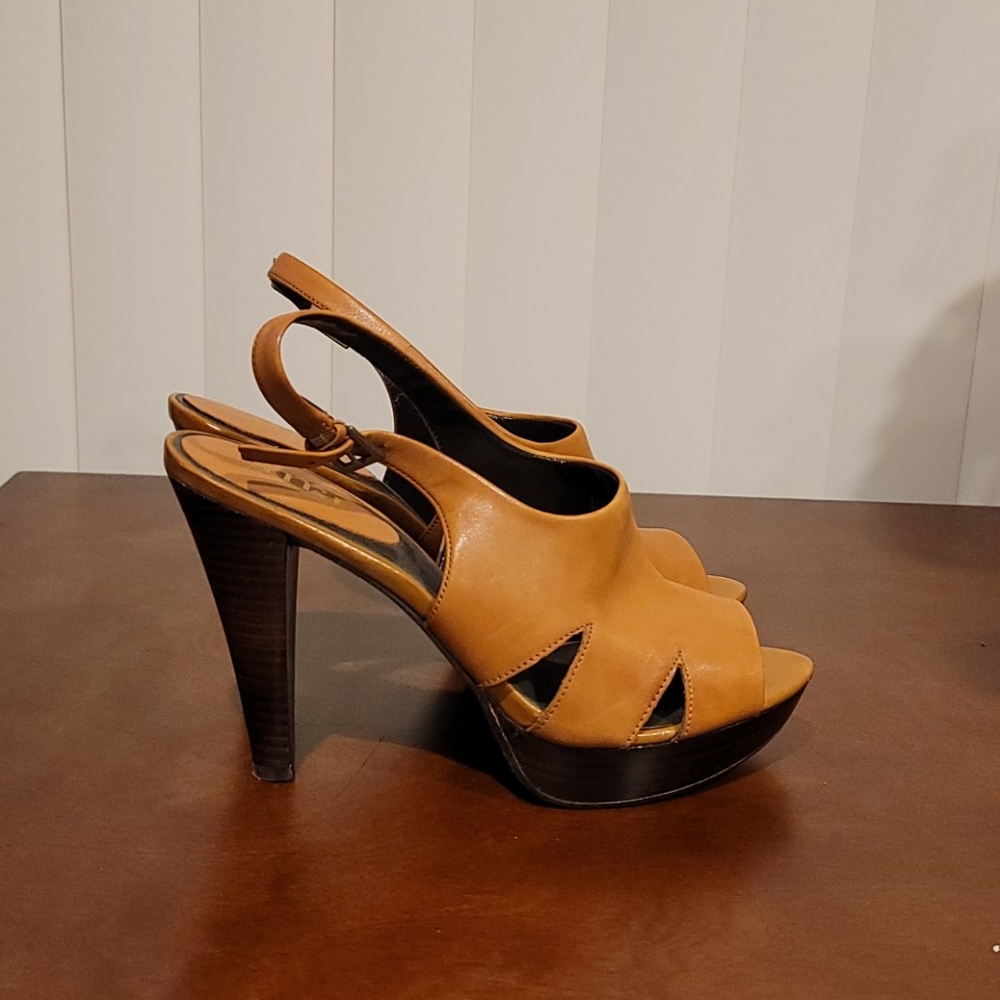 Platform sandal - Picture 4 of 12